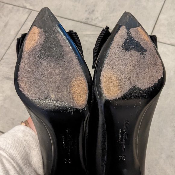 Salvatore Ferragamo Pointed Toe Pump Black Size 7C Bow Embellished Made In Italy - Picture 10 of 12